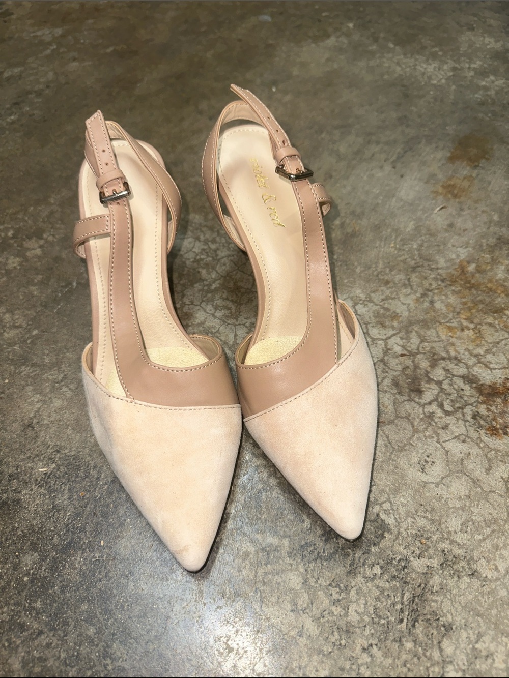 Pointed-Toe Slingback Pumps in Light Nude/Beige - Women's